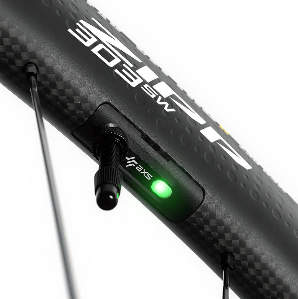 ZIPP 303 SW Tubeless Disc-Brake Wheelset