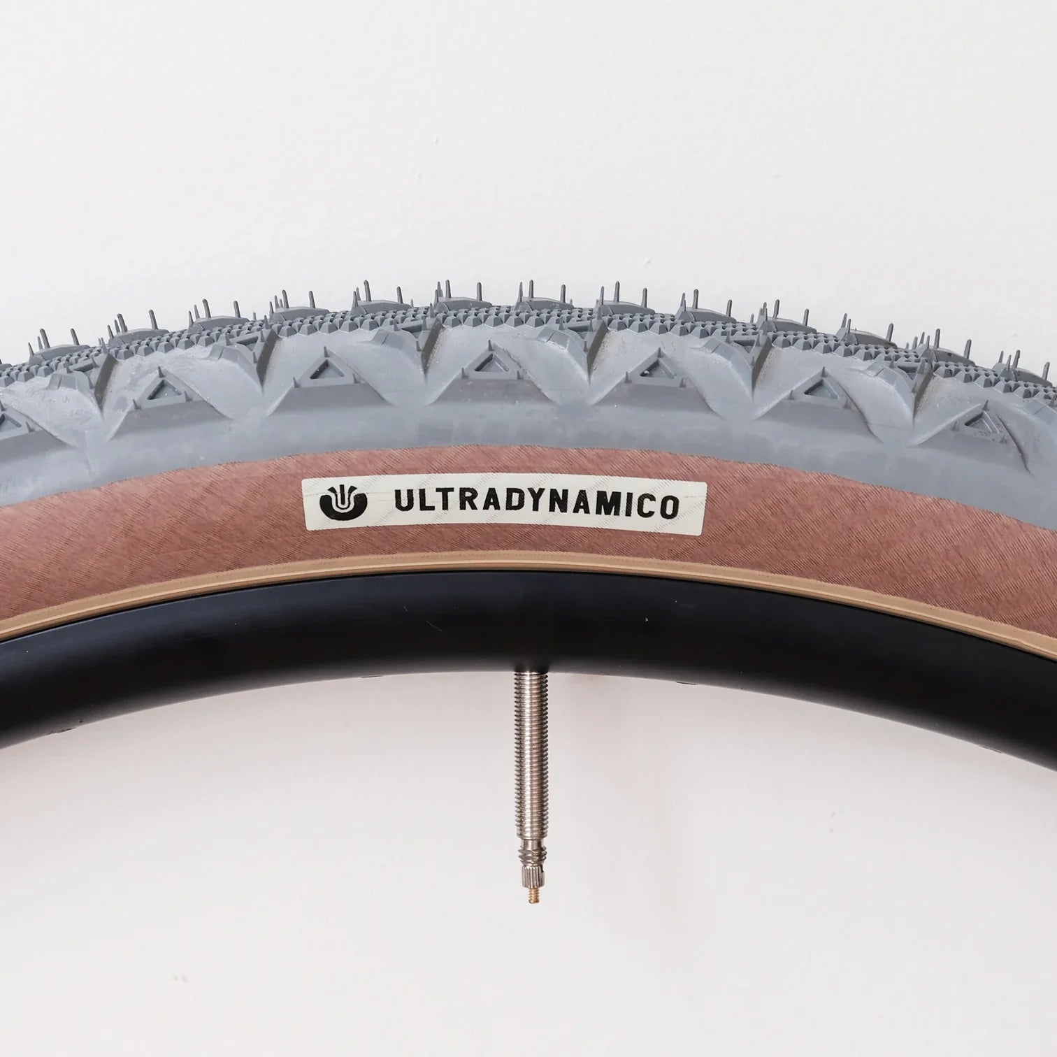 ULTRADYNAMICO ROSÉ Race