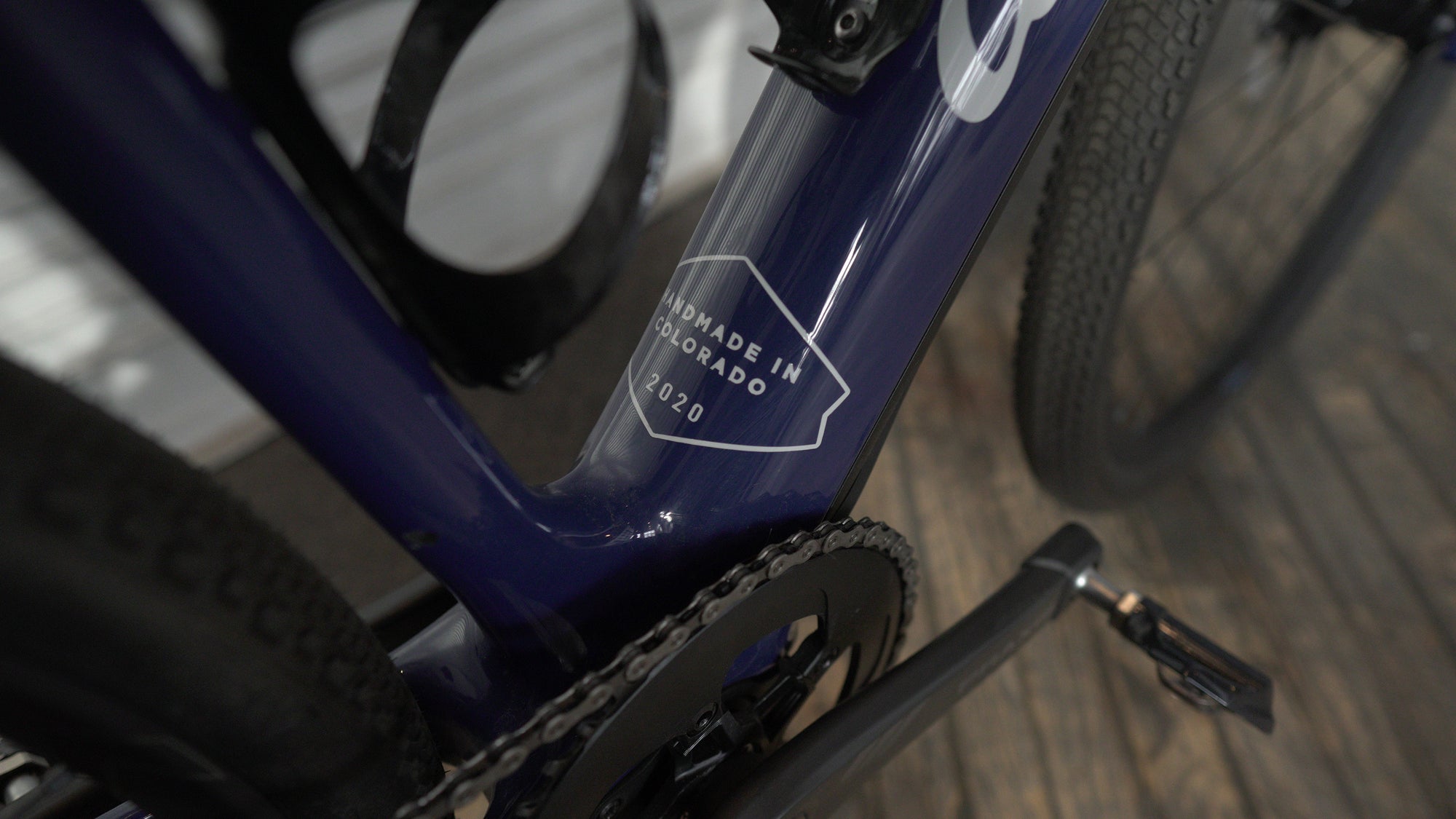 ALCHEMY E-Ronin Gravel Bike - Blue Maple Leaf