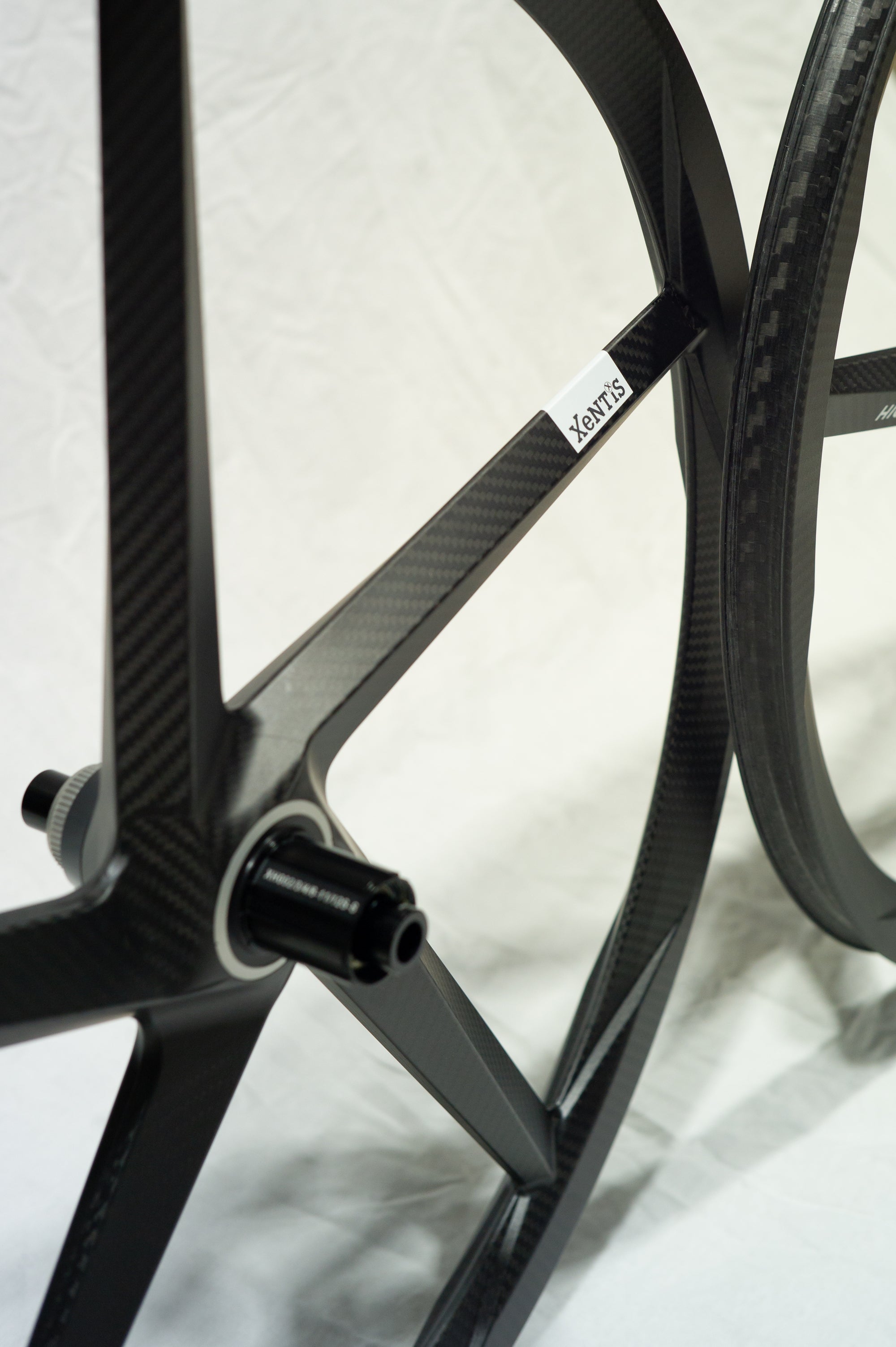 XENTIS High X Tubeless Disc Road Wheel Set