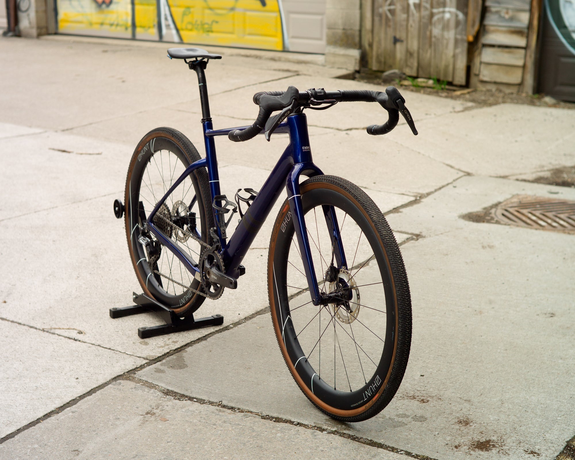 Fara F/Gravel size Large -DEMO-