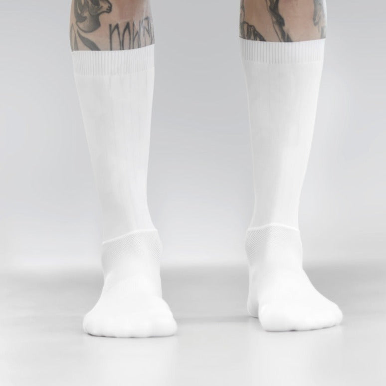 SUPLEST x FINGERSCROSSED Aero Socks - White