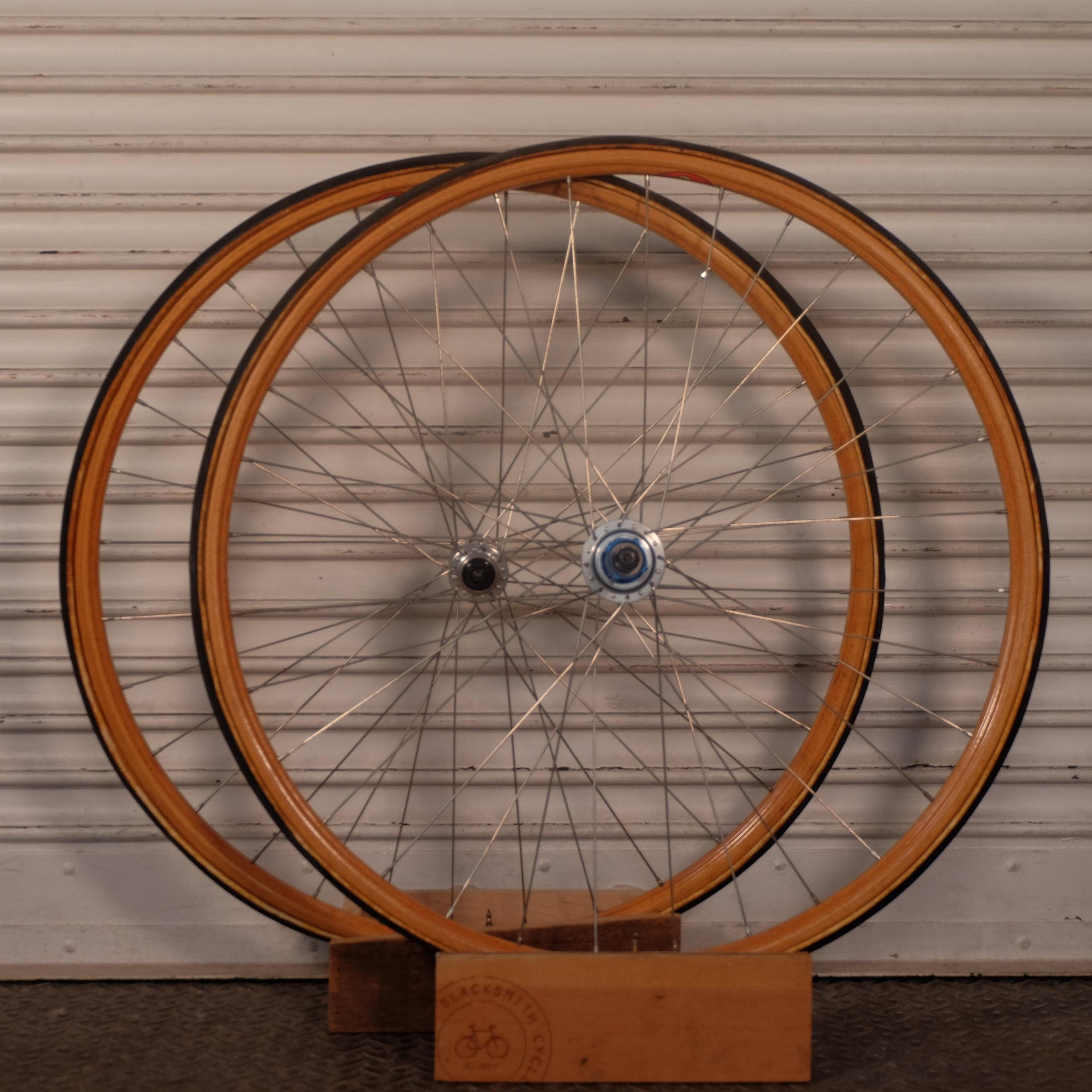 GHISALLO Custom Wood Rim Brake Tubular Wheelset -DEMO- – Blacksmith Cycle